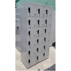 Tủ locker 18 ngăn - ngang 92cm x cao 1m8. Bán Tủ locker nhân viên tại quận 3, quận 4, Hồ Chí Minh 1
