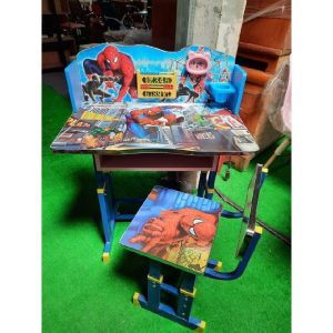 Bộ bàn học và ghế siêu nhân nhện