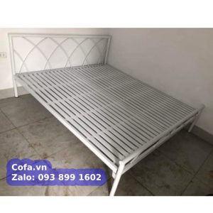 Giường ngủ bằng sắt chân cao chịu lực 500 kg
